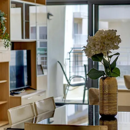 The Mediterranean Pearl - 6Th Floor - By Haven And Keys Malta Appartamento Sliema