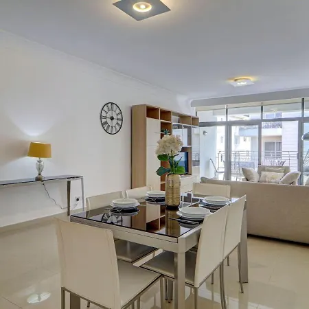 Appartamento The Mediterranean Pearl - 6Th Floor - By Haven And Keys Malta